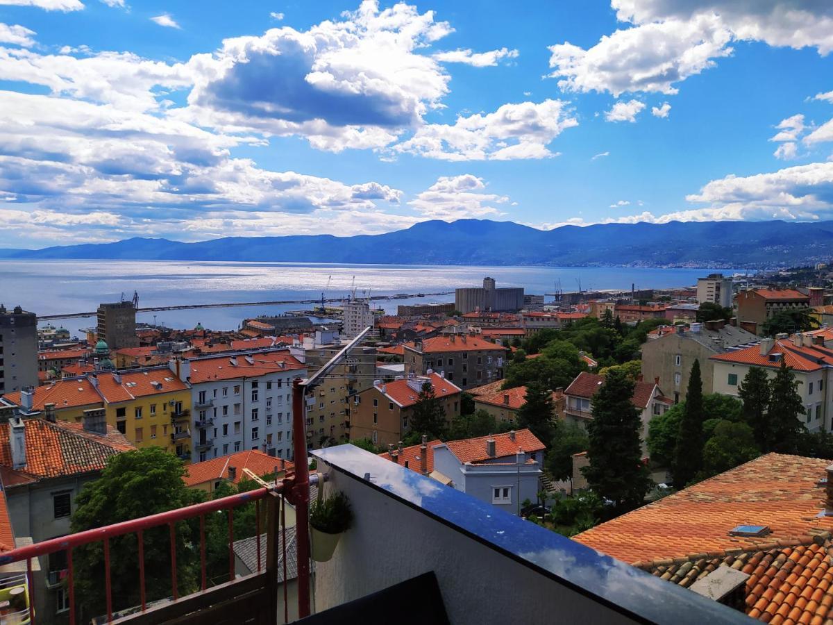 Sentona Apartment Rijeka Buitenkant foto