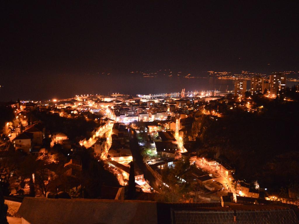 Sentona Apartment Rijeka Buitenkant foto