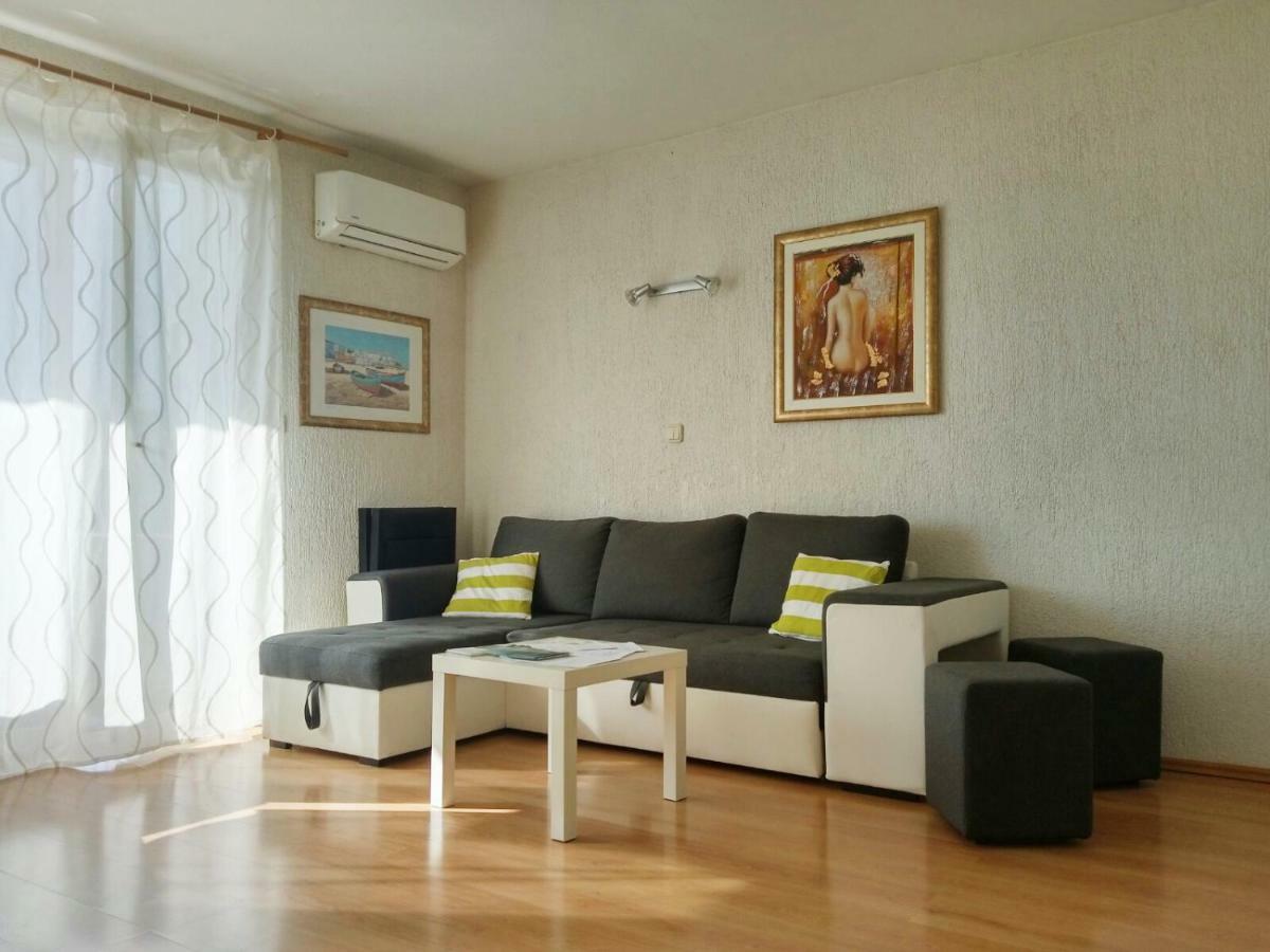 Sentona Apartment Rijeka Buitenkant foto