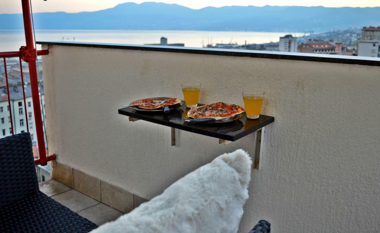 Sentona Apartment Rijeka Buitenkant foto